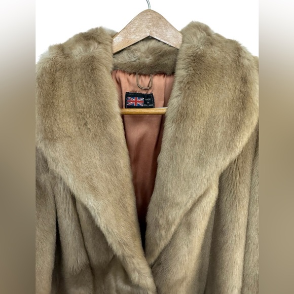 Adolph Schuman for Lilli Ann Faux Fur Coat Size Medium - Picture 5 of 10